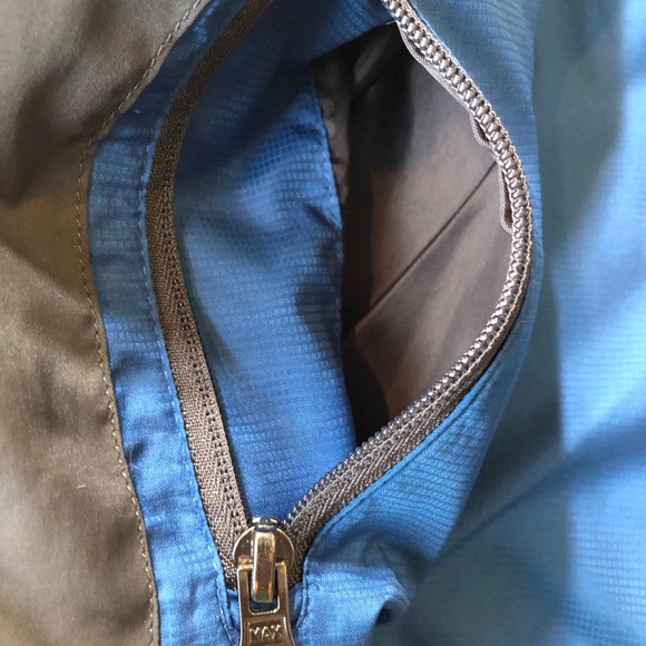 Cherokee Kid’s Hooded Windbreaker - Picture 8 of 10